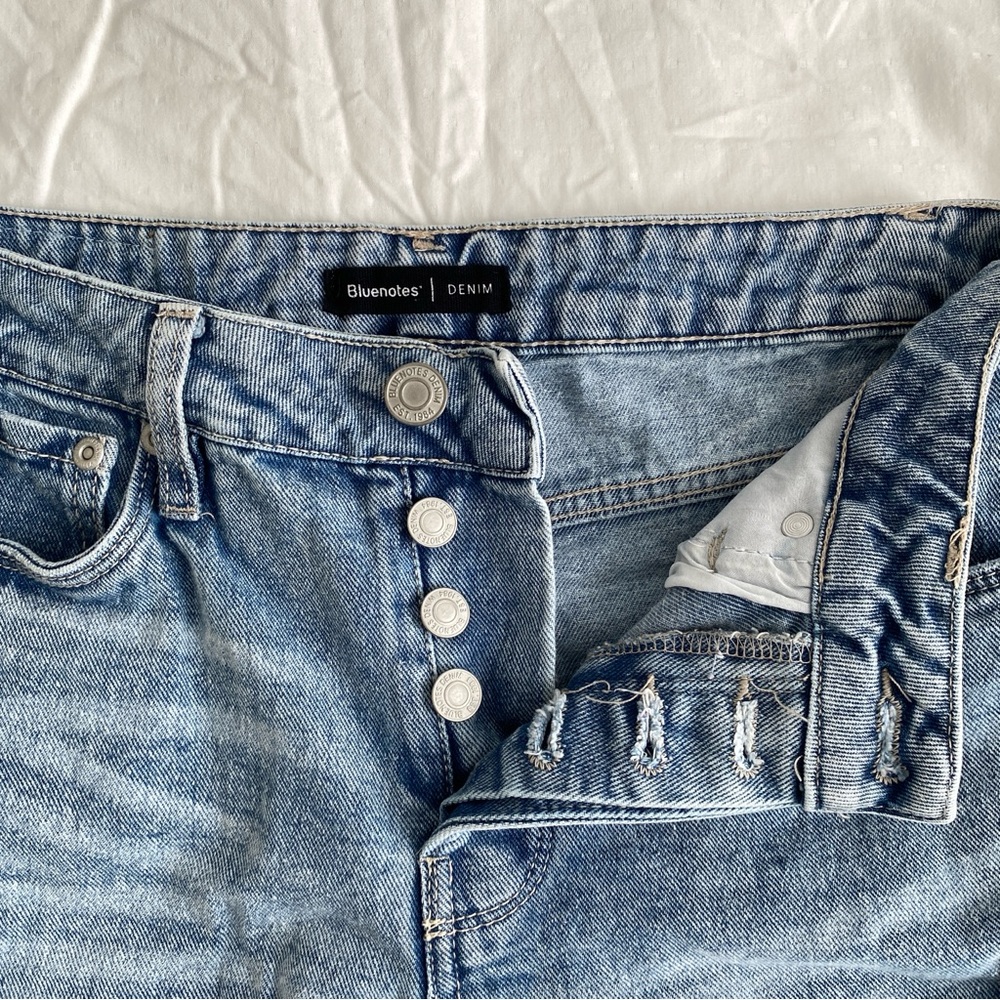 Low Rise Jorts - Picture 4 of 5